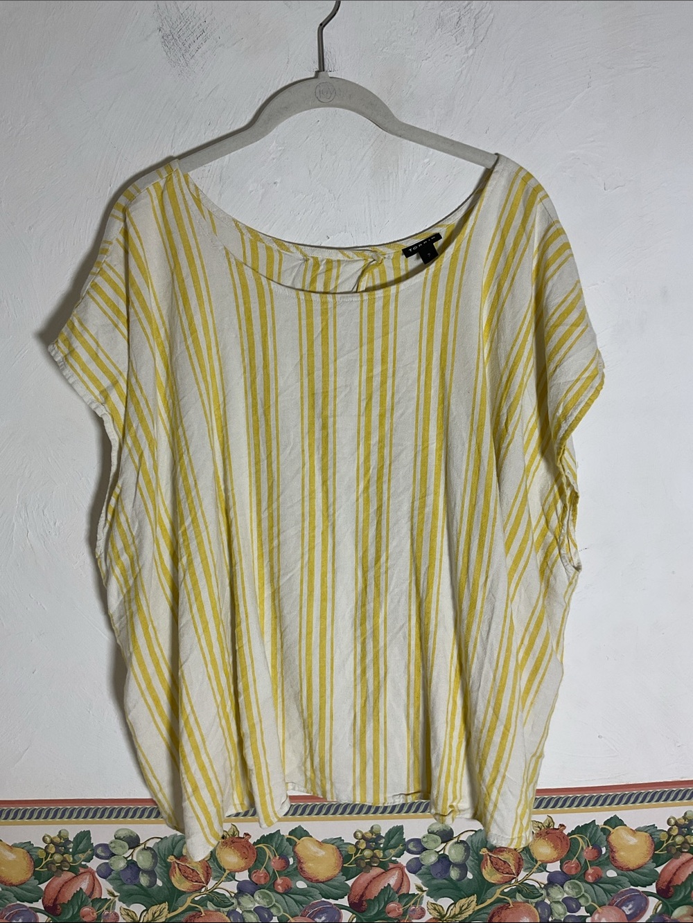 Torrid Linen Blend Yellow Stripe Split Back Button Top Size 2/2X (18-20)
